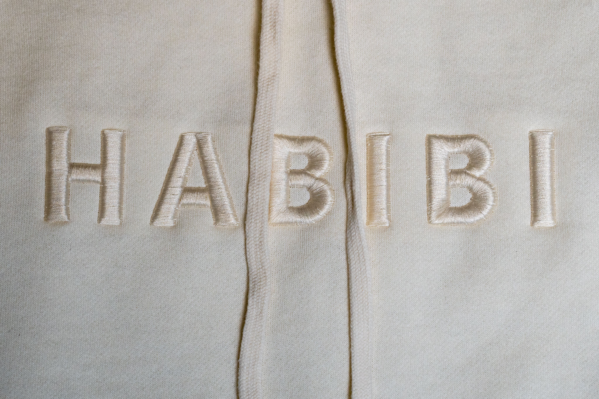 Bone Habibi Crop - Image 2